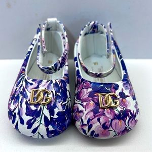 Dolce & Gabbana baby shoes size 18 (6-12 mo)